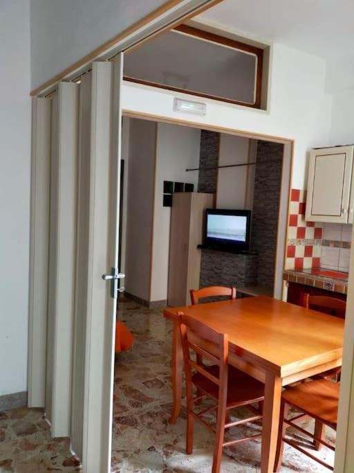 Casa Vacanza "Il Cortiletto" Шакка Экстерьер фото